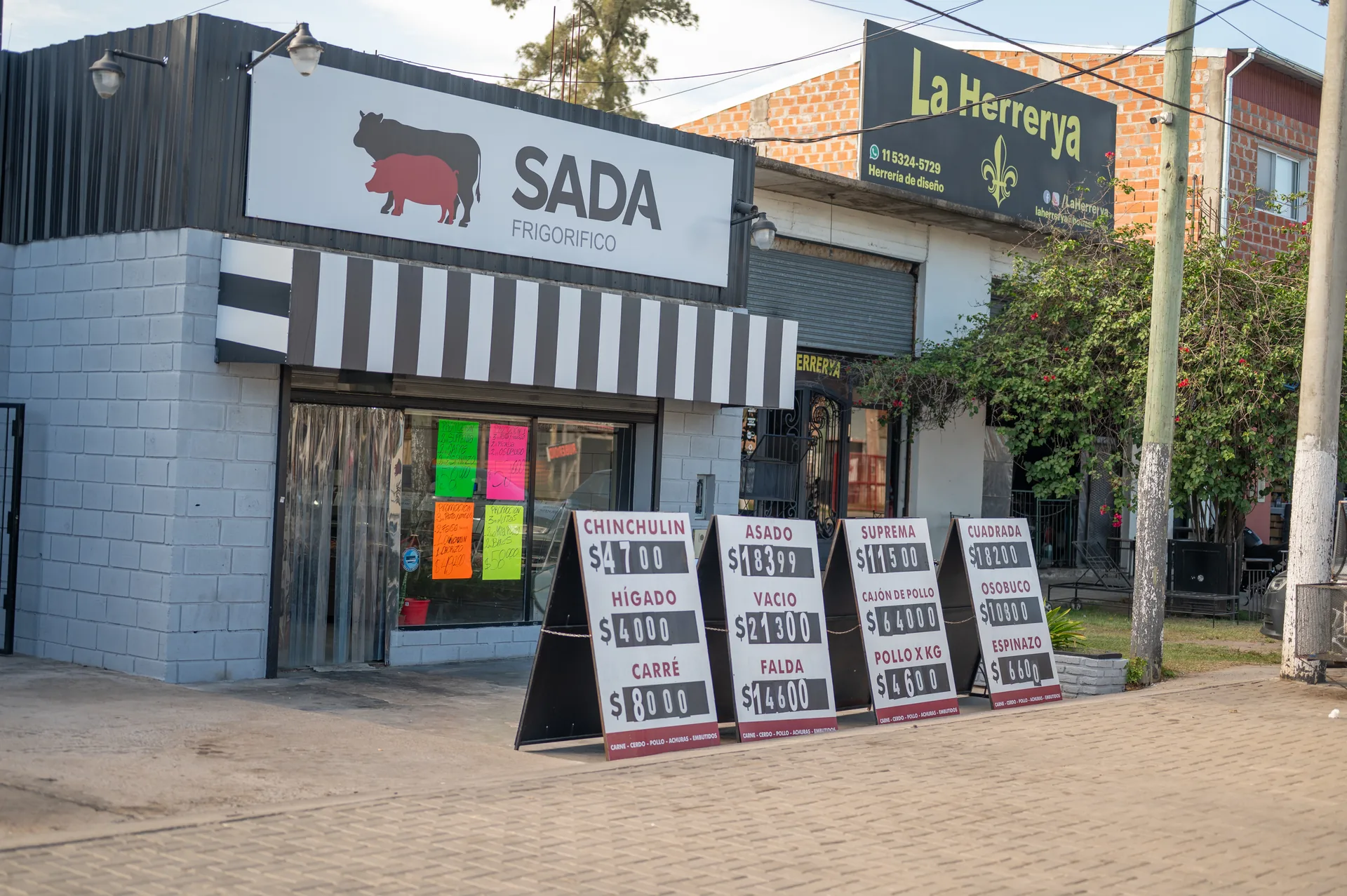 Carnicería minorista Frigorífico SADA Pilar — exterior