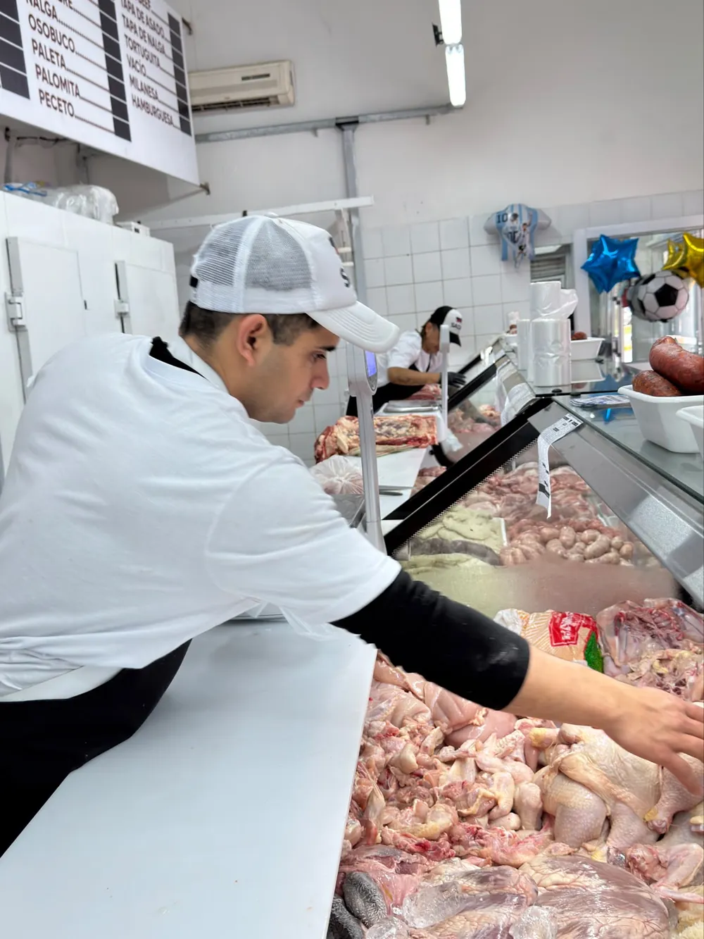 Carnicería Frigorífico SADA en Maquinista Savio (Escobar) — interior